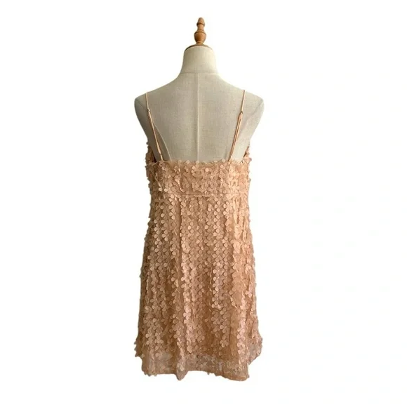 Anthropologie 3D Floral Embellished Peach Mini Dress Size Medium New With Tags - Picture 4 of 10